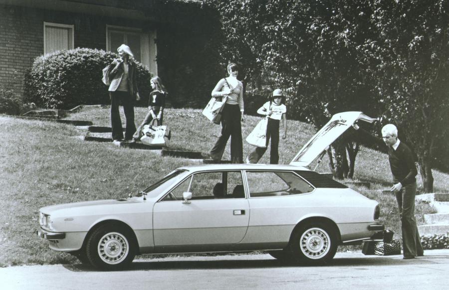  Lancia Beta 1972 года  (фото 8 из 24)
